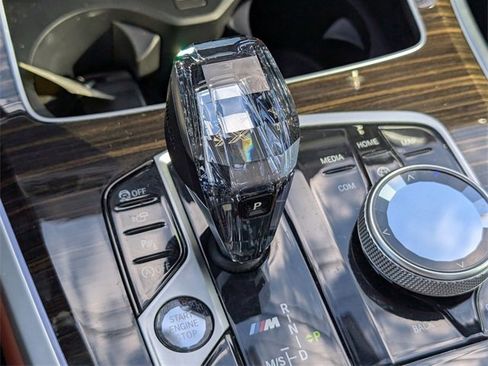 Used 2021 BMW X5 M50i w/ Executive Package image 31