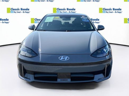 Used 2024 Hyundai Ioniq 6 SEL RWD image 2