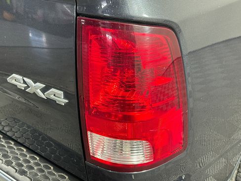 Used 2016 RAM 1500 Big Horn image 32