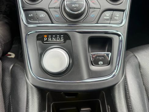 Used 2015 Chrysler 200 S w/ Navigation & Sound Group I AWD/4WD image 28