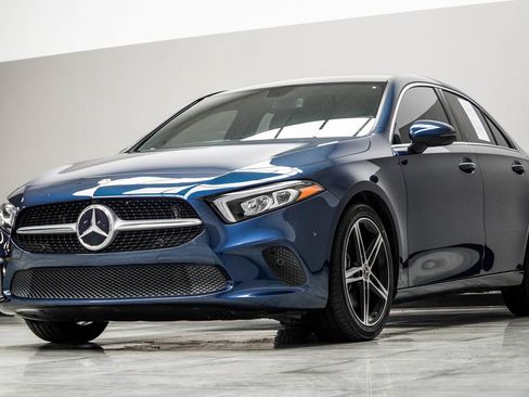 Used 2022 Mercedes-Benz A 220 image 10