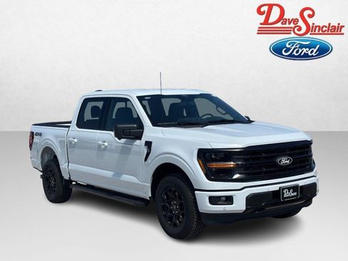 New 2026 Ford F150 XLT w/ Equipment Group 302A MID AWD/4WD image 4