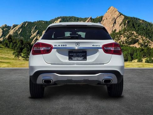 Used 2018 Mercedes-Benz GLA 250 4MATIC image 6