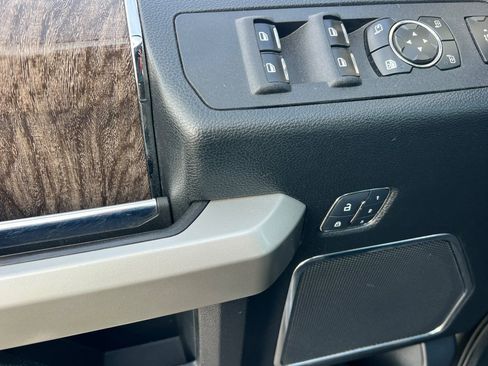 Used 2017 Ford F350 Lariat w/ Camper Package image 8