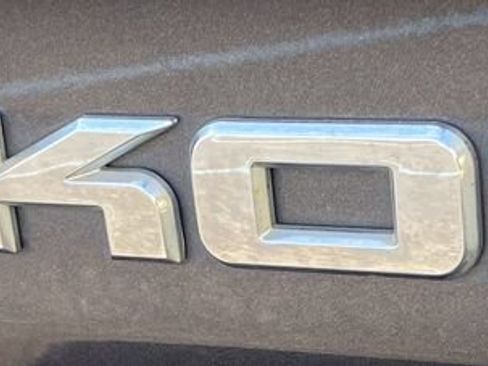 Used 2016 GMC Yukon SLT w/ Open Road Package AWD/4WD image 7