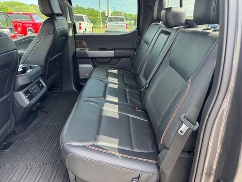 Used 2025 Ford F250 Lariat AWD/4WD image 14