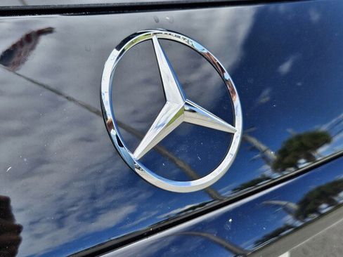 New 2026 Mercedes-Benz GLC 300 image 42
