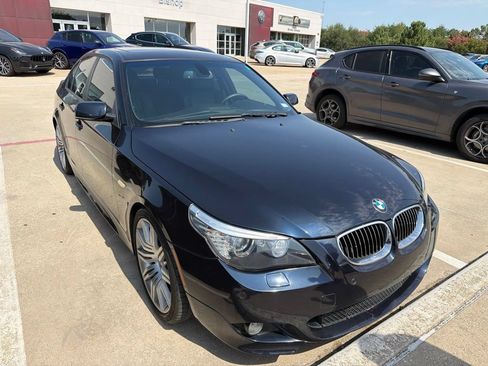 Used 2010 BMW 550i Sedan RWD image 2
