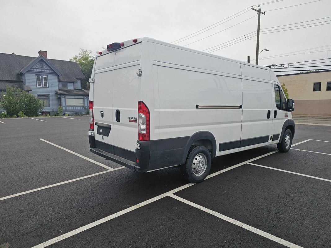 Used 2022 RAM ProMaster 3500 w/ Fleet Safety Group FWD image 2