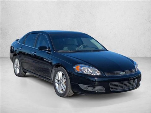 Used 2008 Chevrolet Impala LTZ image 3