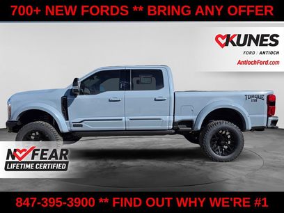 New 2026 Ford F250 Lariat w/ Black Appearance Package