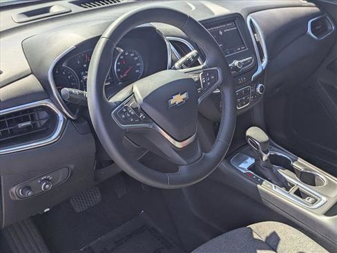 Used 2024 Chevrolet Equinox LT FWD image 10