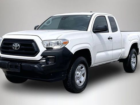Used 2021 Toyota Tacoma SR RWD image 2