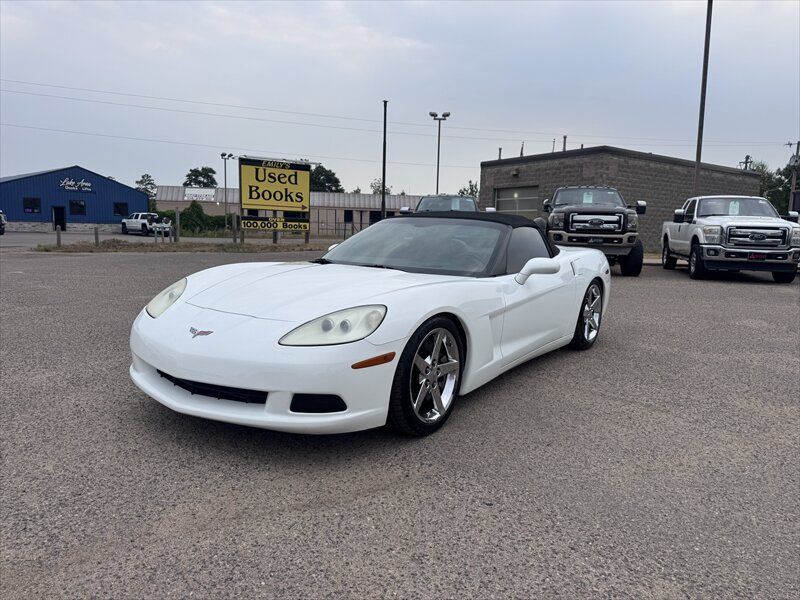 Used 2007 Chevrolet Corvette Convertible w/ Preferred Equipment Group RWD image 1