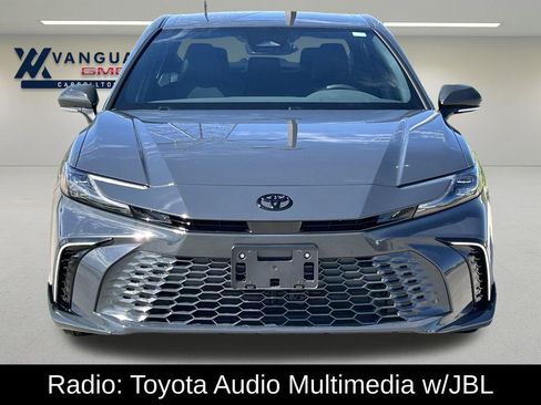 Used 2025 Toyota Camry XSE image 3