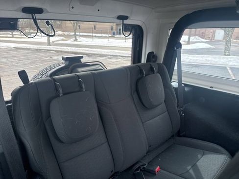 Used 2020 Jeep Wrangler Sport image 11