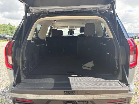 Certified 2025 Ford Expedition Max Active RWD image 14