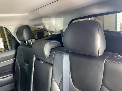 Used 2022 Kia Sorento S w/ Panoramic Sunroof Package AWD/4WD image 15