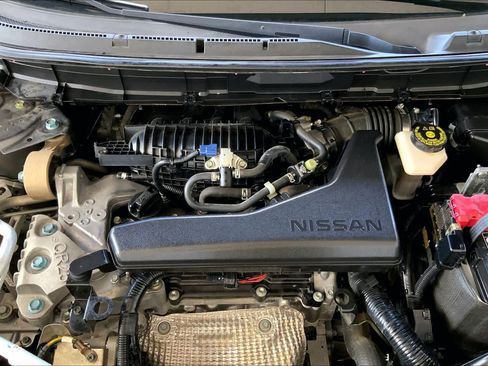 Used 2016 Nissan Rogue S w/ Appearance Package FWD image 31