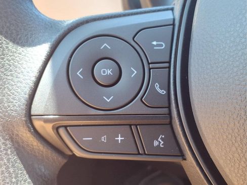 Used 2026 Toyota Corolla LE FWD image 23