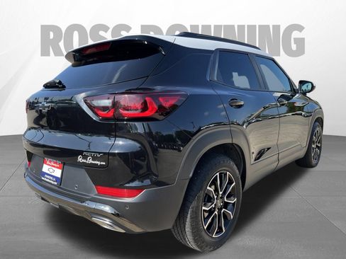 Used 2024 Chevrolet TrailBlazer ACTIV w/ Convenience Package FWD image 4