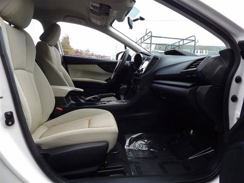Used 2019 Subaru Impreza 2.0i Premium w/ Eyesight & BSD/Rcta & SRF image 14