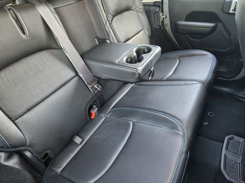 Used 2023 Jeep Wrangler Unlimited Rubicon 4xe w/ Steel Bumper Group image 29