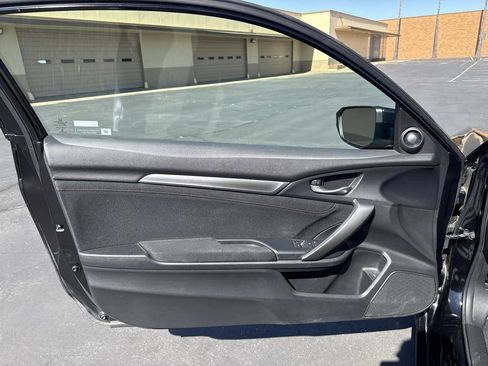 Used 2017 Honda Civic Si image 11
