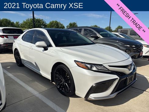 Used 2021 Toyota Camry XSE image 2