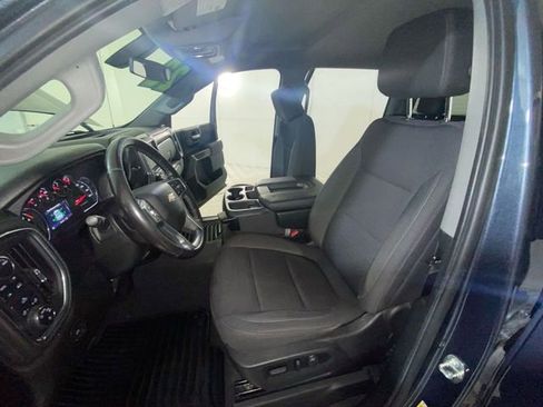 Used 2022 Chevrolet Silverado 1500 LT AWD/4WD image 15