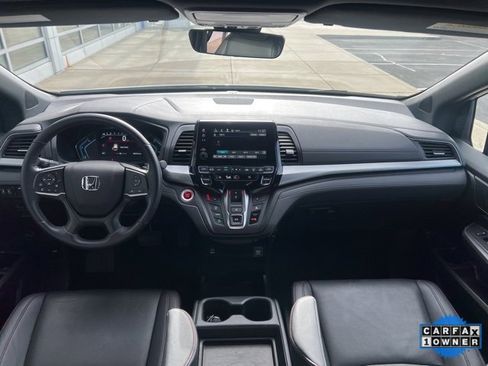 Certified 2023 Honda Odyssey Sport image 16