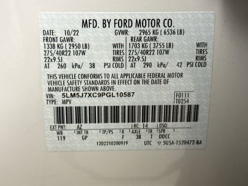 Used 2023 Lincoln Aviator Reserve w/ Equipment Group 201A AWD/4WD image 11