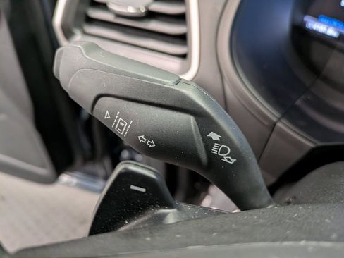 Used 2024 Ford Edge SEL w/ Convenience Package image 17