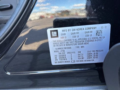 Used 2022 Buick Encore GX Essence w/ Experience Buick Package AWD/4WD image 35