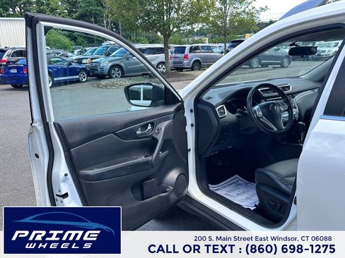 Used 2014 Nissan Rogue SL AWD/4WD image 9