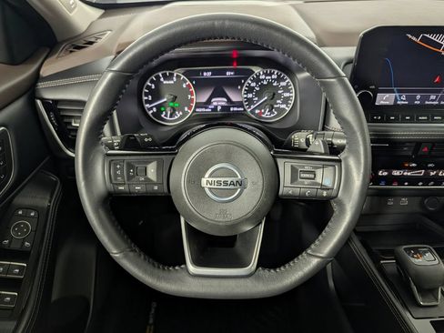 Used 2021 Nissan Rogue SL w/ Premium Package AWD/4WD image 19
