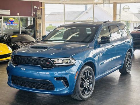 Used 2023 Dodge Durango R/T w/ Blacktop Package AWD/4WD image 17