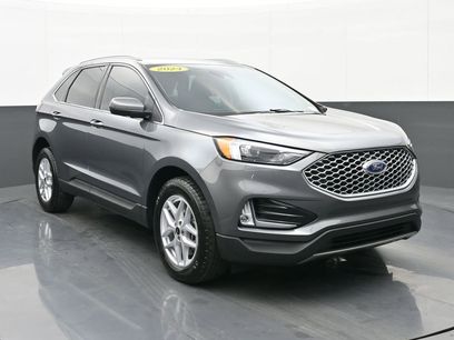 Used 2024 Ford Edge SEL w/ Convenience Package