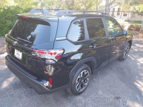 Certified 2026 Subaru Forester Premium AWD/4WD image 5