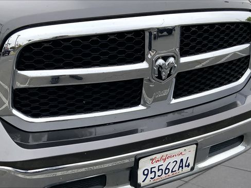 Used 2022 RAM 1500 Classic SLT RWD image 57