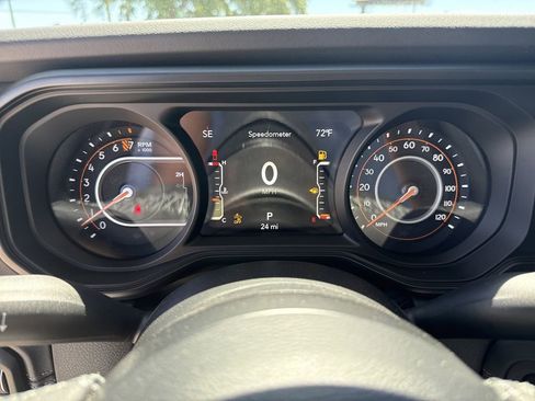New 2026 Jeep Gladiator Sport AWD/4WD image 16