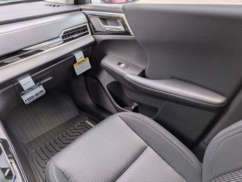 New 2026 Mitsubishi Outlander ES FWD image 15