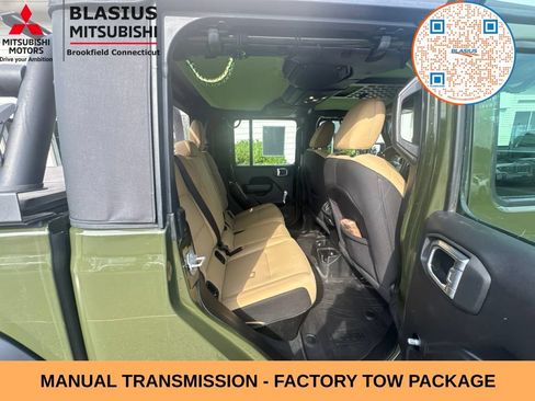 Used 2023 Jeep Gladiator Sport w/ Trailer Tow Package AWD/4WD image 31