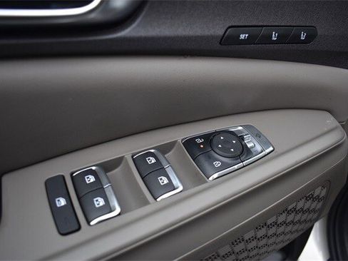 New 2026 Kia Carnival EX image 21