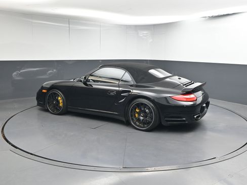 Used 2011 Porsche 911 Turbo S image 3