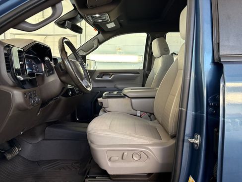 Used 2024 Chevrolet Silverado 1500 RST AWD/4WD image 14