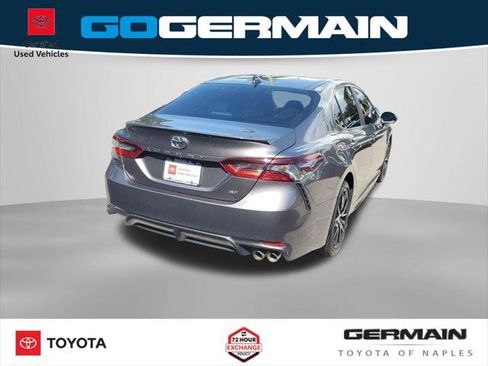 Certified 2022 Toyota Camry SE FWD image 9