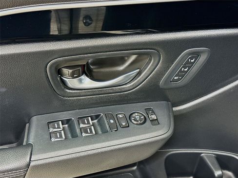Used 2024 Honda Pilot EX-L image 17