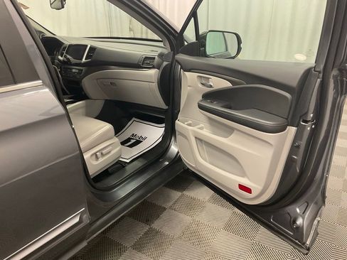 Used 2019 Honda Ridgeline RTL-T image 23