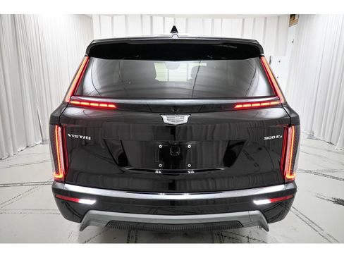 Certified 2026 Cadillac Vistiq Sport image 6